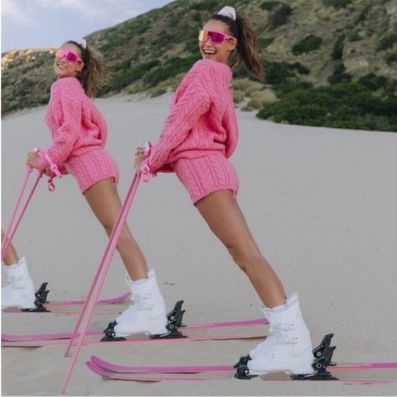 Daily Drills pink sweater set - Picture 1 of 6